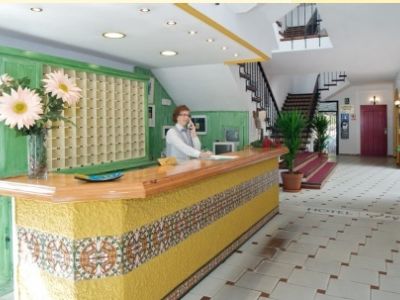 Kross Goya Benalmádena Exteriör bild